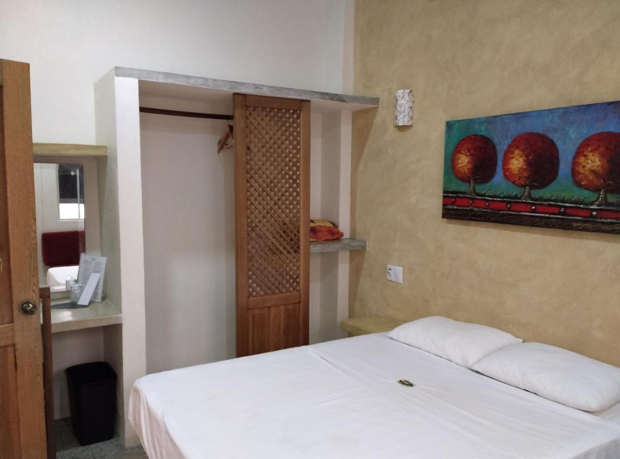 Hotel Puerta Del Sol バラ・デ・ナビダード エクステリア 写真